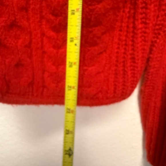 Abercrombie Red Cable Knit Cropped Cardigan Sweater Soft Cozy Wool Blend Medium - Picture 7 of 12